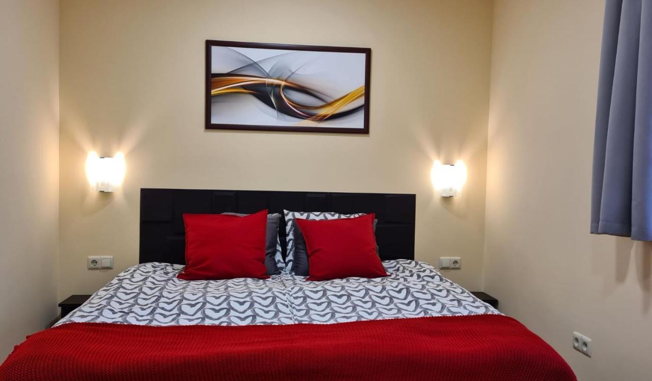 Mosonmagyaróvár Lucsony Apartman מראה חיצוני תמונה